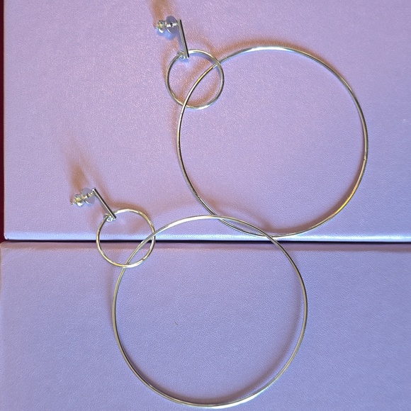 Melinda Maria Rihanna Large Double Hoop Earrings Hoops 3" Silver New ✨️ FIRM - Picture 2 of 3